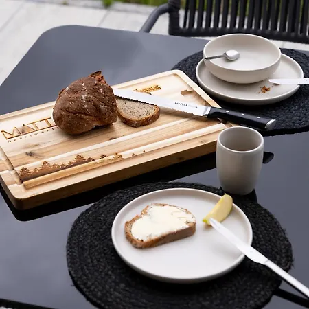 Matt ' Modernes Mit Terrasse & Gartenblick Lejlighed *